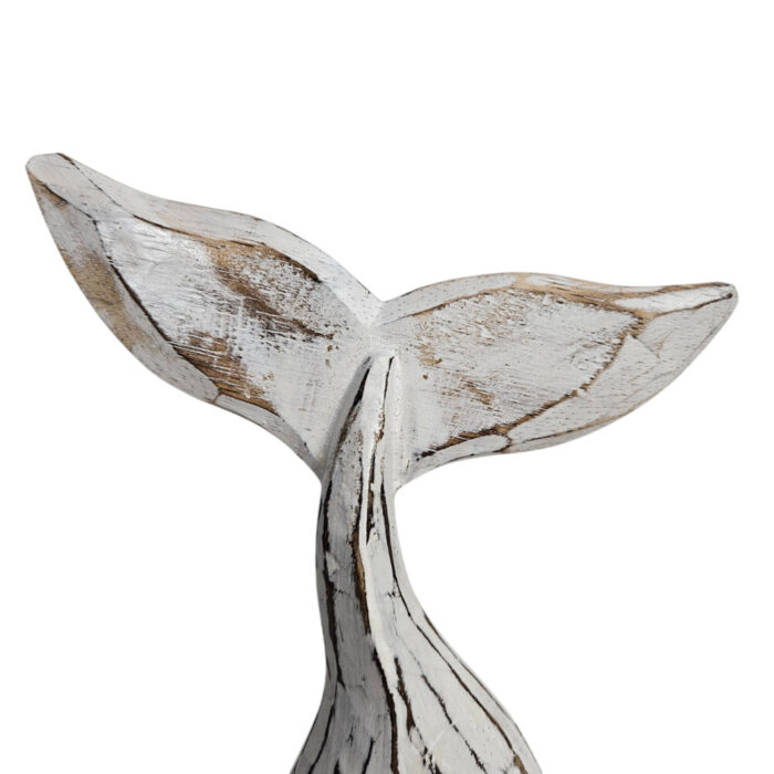 20cm-Whale-Tail-Carved-Close-Top.jpg