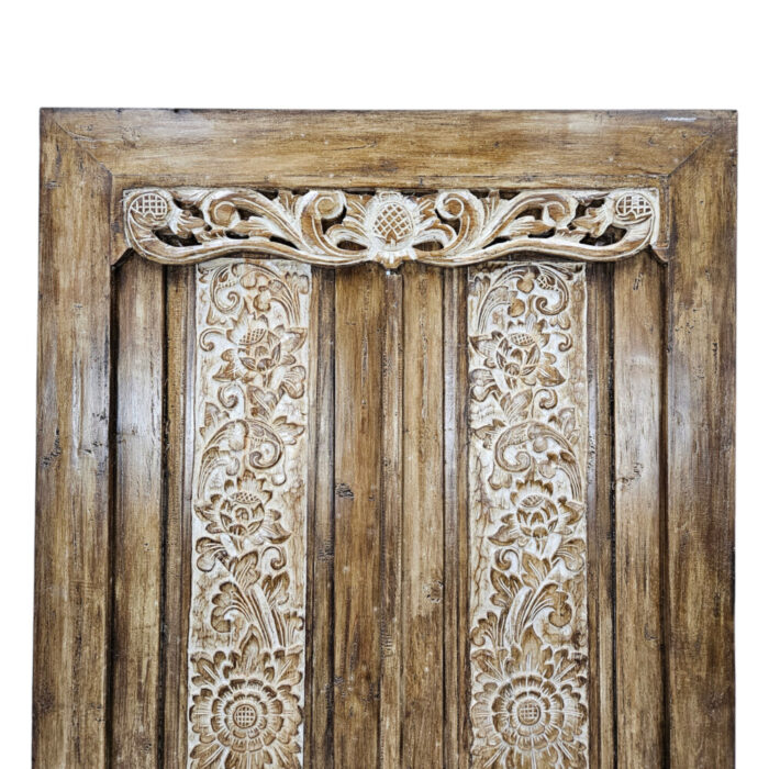 Decor-Floral-Carved-Door-Close.jpg