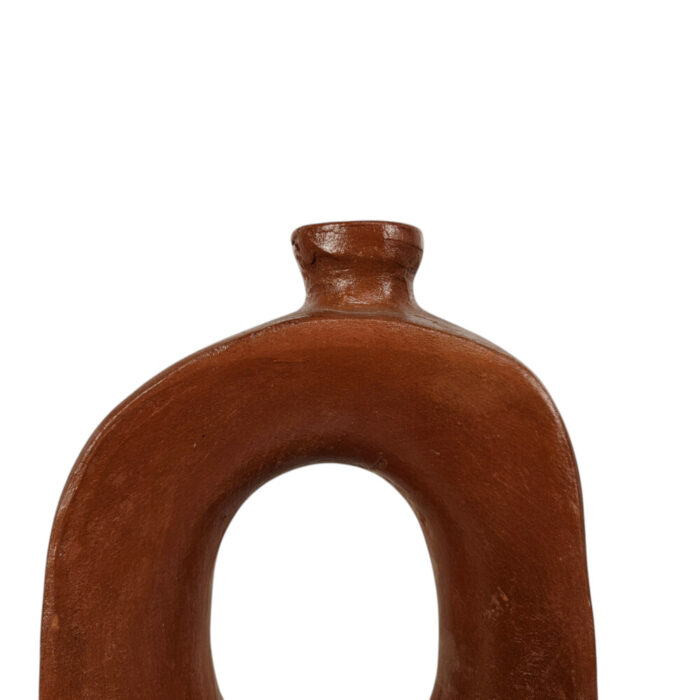 Decorative-Terra-Akura-Vase-26cm-Close.jpg