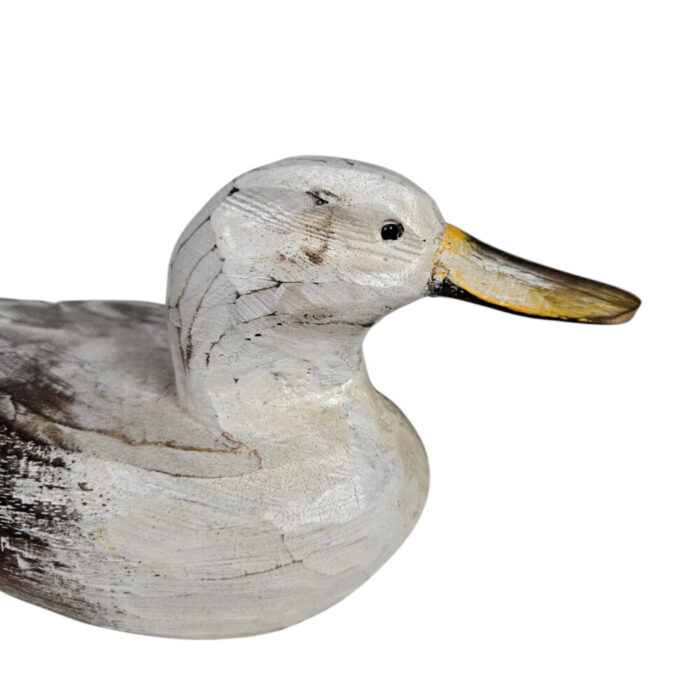 Deena-Wooden-Duck-30cm-Close-Up-Front.jpg