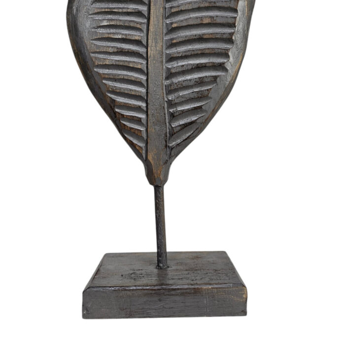 Grey-Wooden-Leaf-On-A-Stand-Close-Bottom.jpg