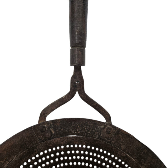 Jali-Iron-Vintage-Ladle-Large-Close-Up.jpg