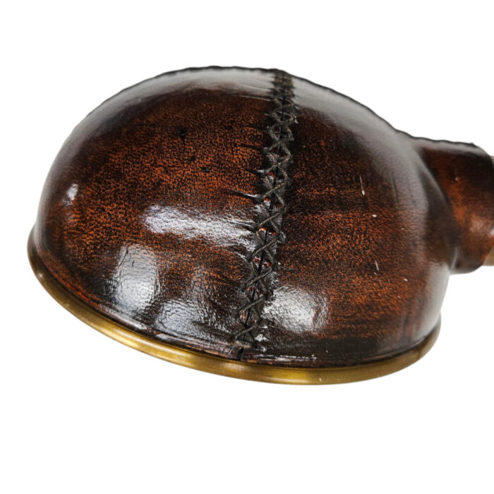 Leather-and-brass-table-lamp.jpg
