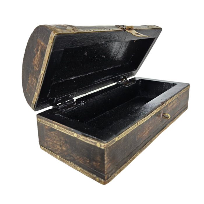 Long-Wooden-Trinket-Box-Open.jpg