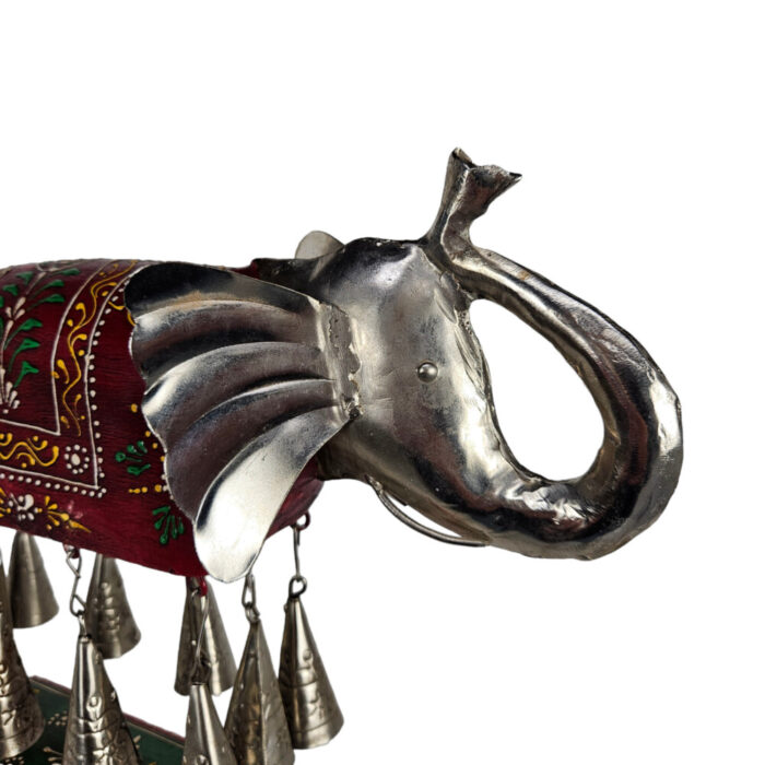 Metal-Dekorative-Elephant-Close-Up-Trunk-View.jpg
