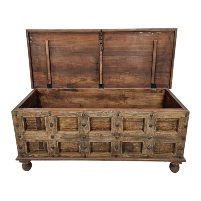 Old-Door-Trunk-With-Storage-Open.jpg