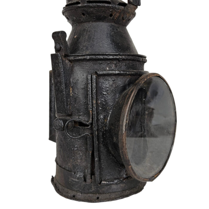 Railway-Lantern-Black-Vintage-Close-Up.jpg