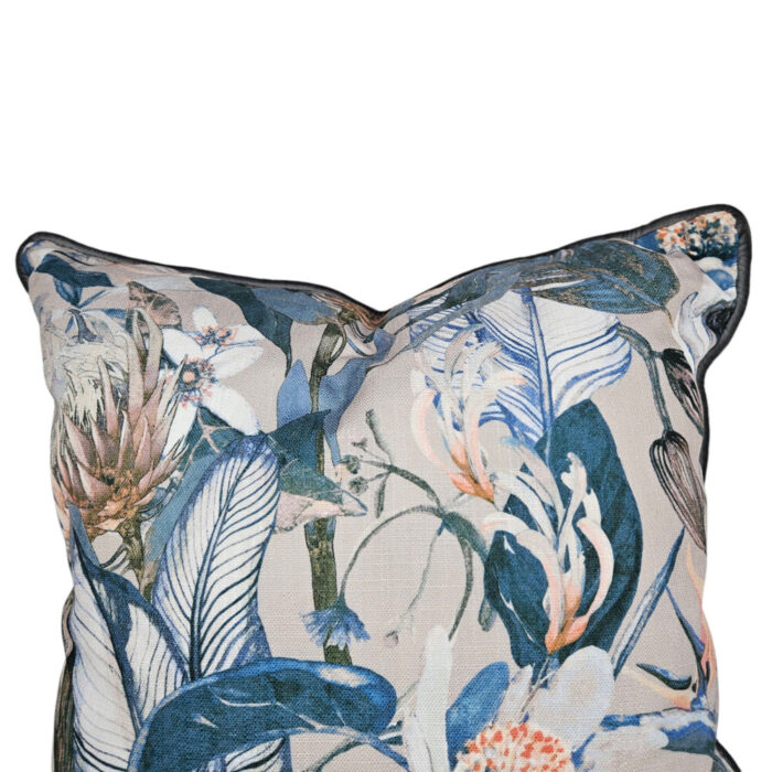 Wild-Protea-Scatter-Cushion-Close.jpg