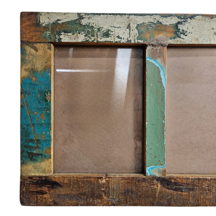 Woden-Wall-Picture-Frame-Close.jpg