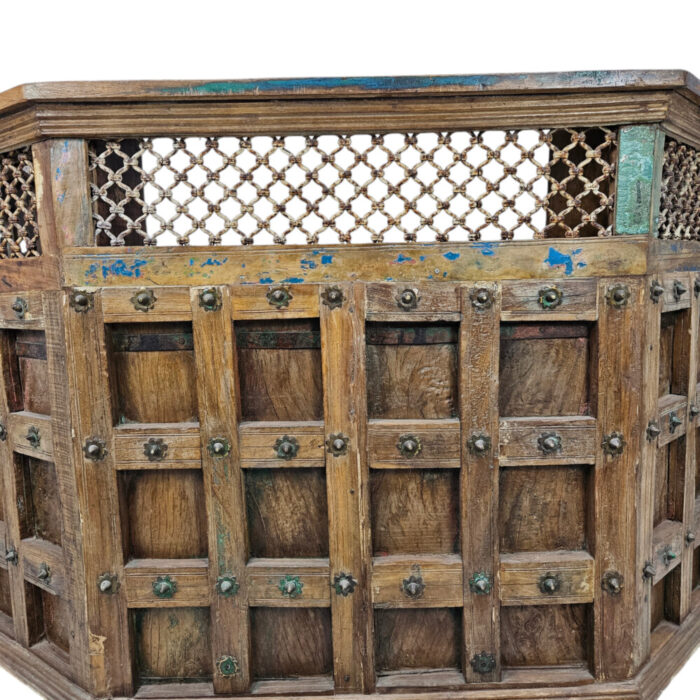 Wooden-Aji-Bar-Counter-Front-Close.jpg