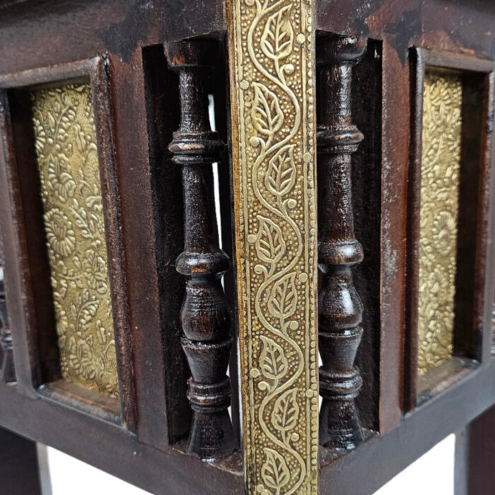 Wooden-Brass-Detailing-Side-Table-Close-Up.jpg