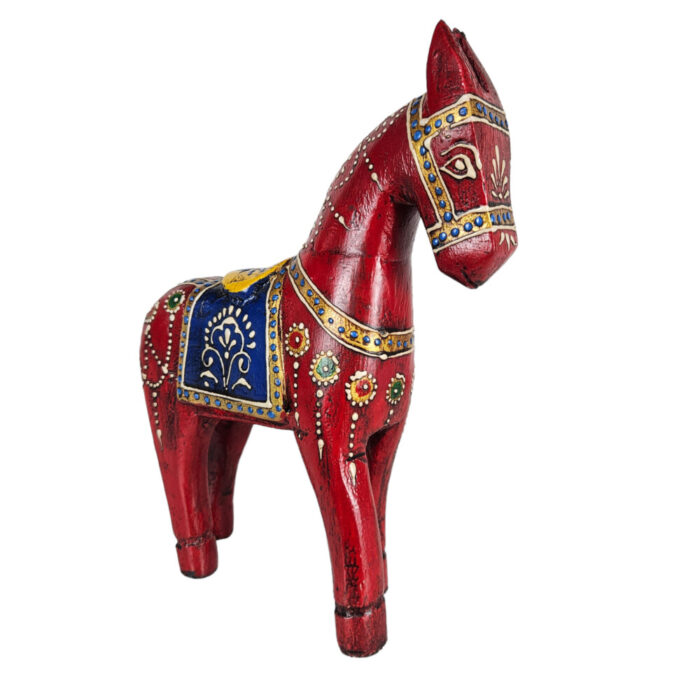 Wooden-Red-Dekorative-Horse-Side-Front-View.jpg