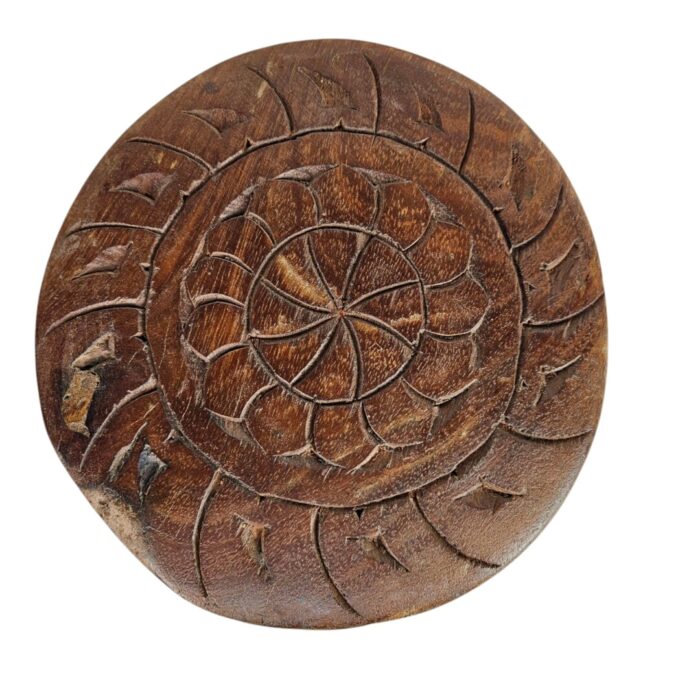 Carved Chapati Board 25cm Top