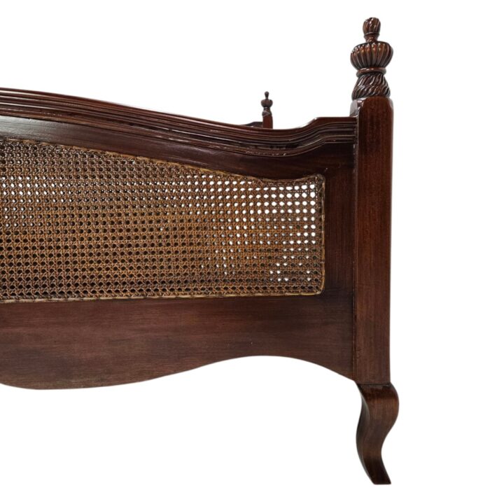 Ltd Bua Rattan Bed Main Front Close Side