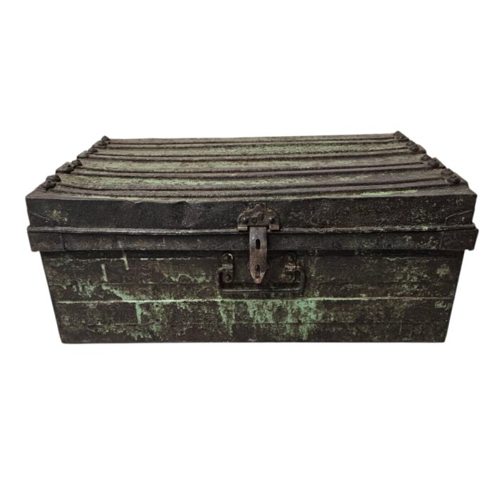 Metal Trunk Vintage Rust Top