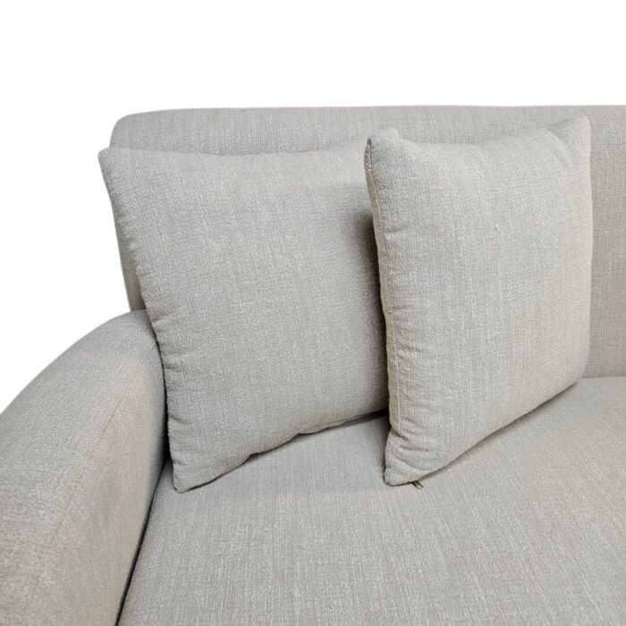 Amore Sofa Close Up