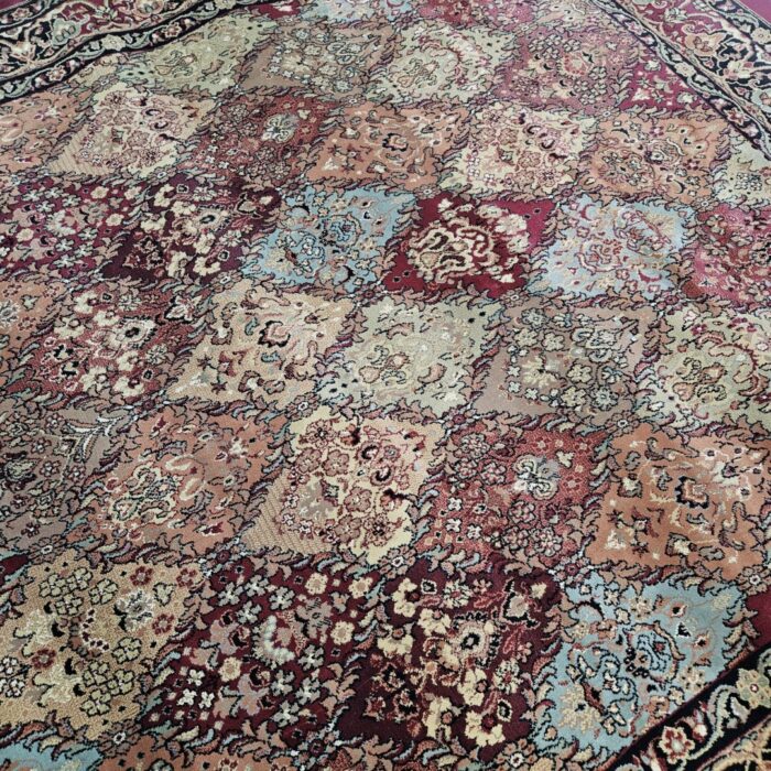 Kendra Carpet Main FOF0040 Close Up Top View