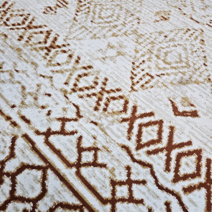 Lucia Capet FOF0125 Close