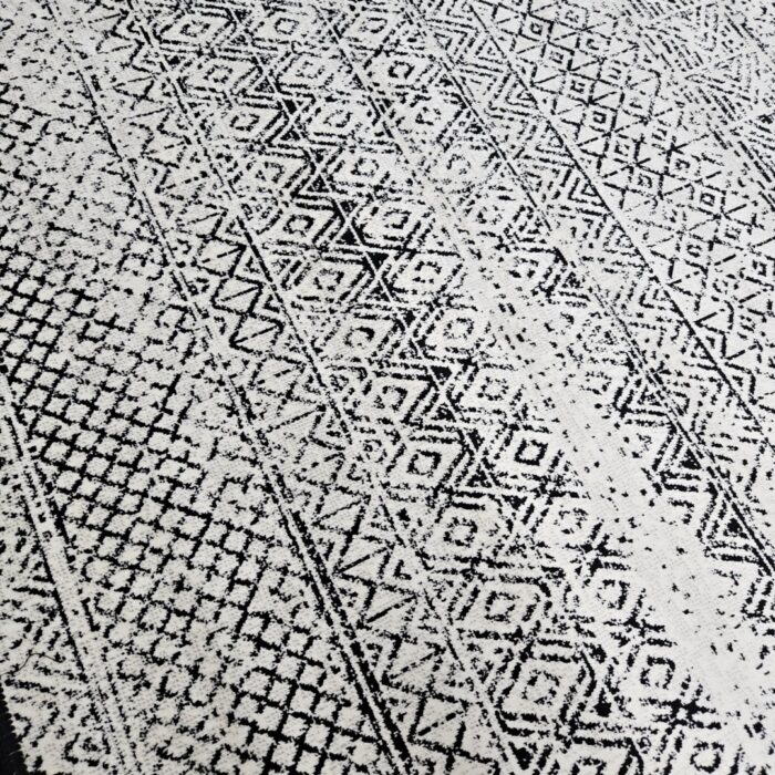 Silkie Tribal Carpet FOF0060 Close Up View