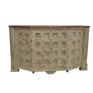 Wooden Freestanding Agar Bar Counter