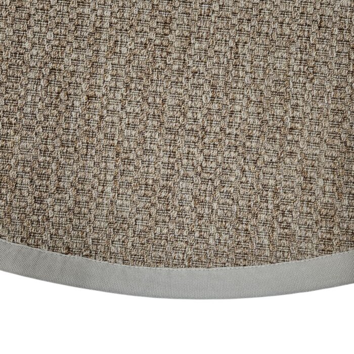 Amazon Round Carpet Close