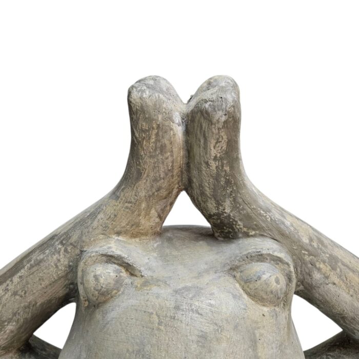 GRC Yoga Frog BUK9855 Close Up