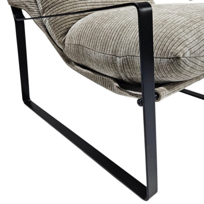 Madeira Occasional Chair Close