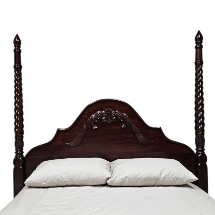 Mahogany Colonial Bed - Queen XL Close Front