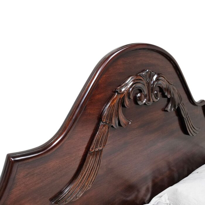 Mahogany Colonial Bed - Queen XL Close Up