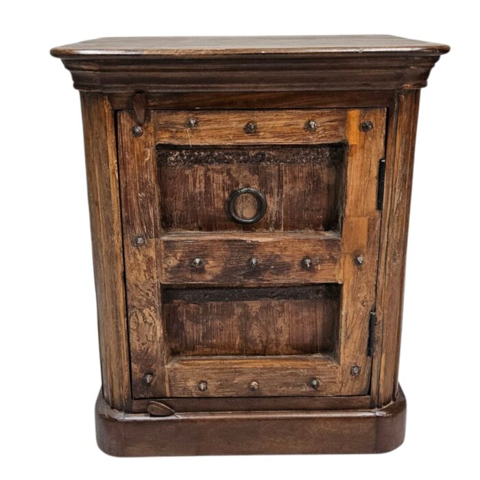 Raaz Bedside Pedestal Chunky KMF22072G Top