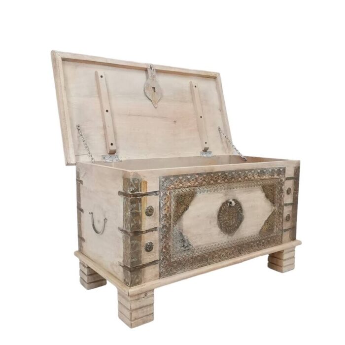 images (5) images (5)