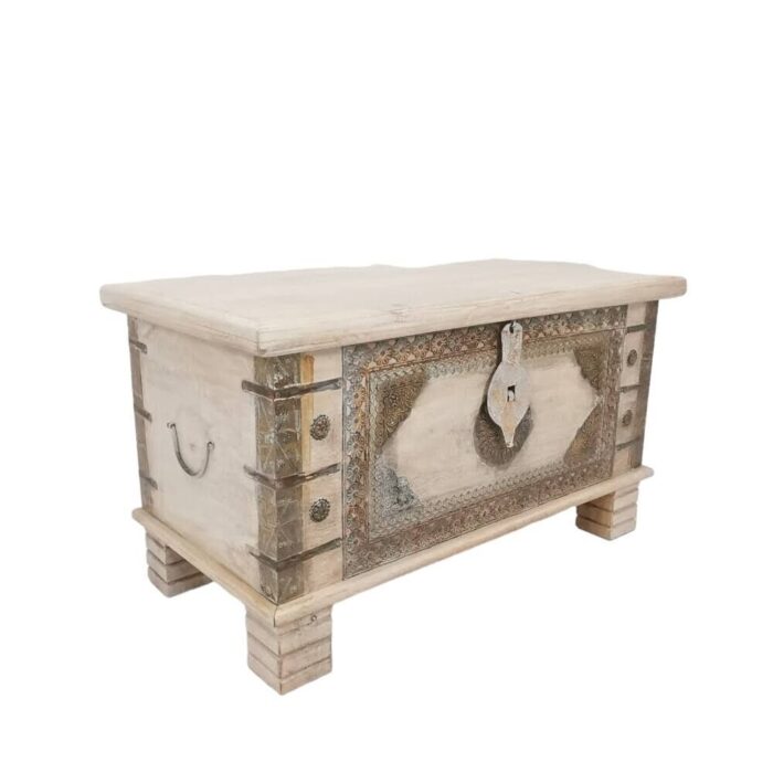 images (6) images (6)