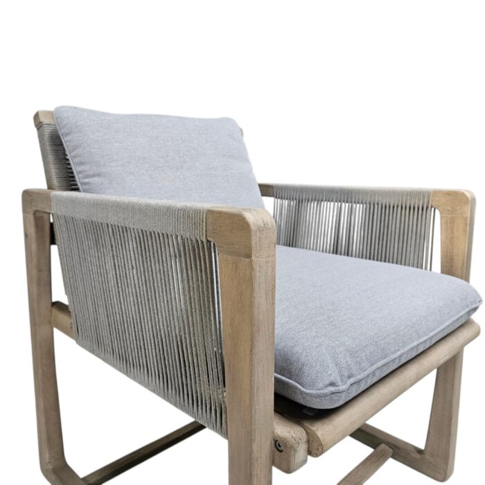 Baker Covered Patio Bar Set Chair Side Close