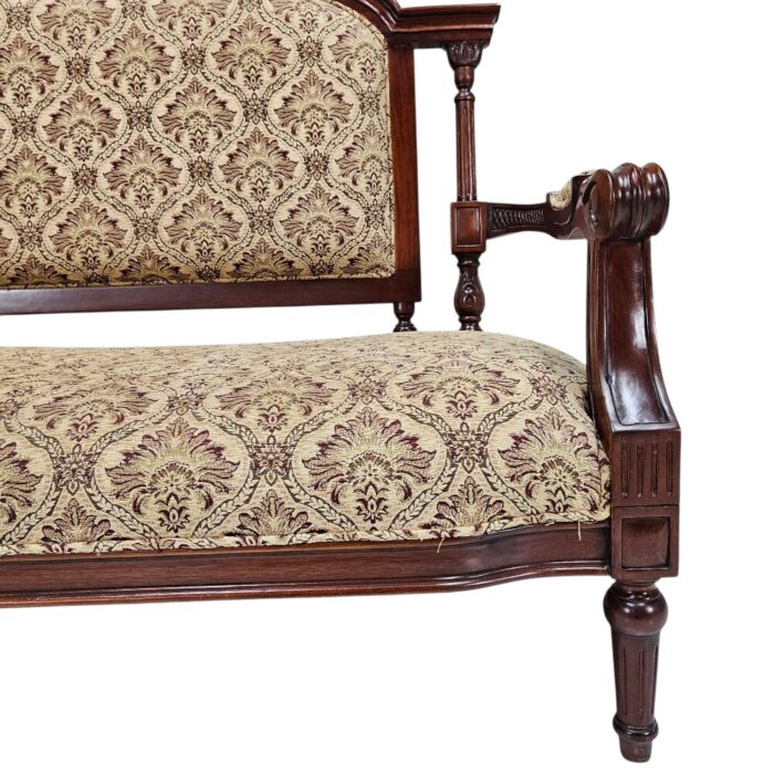 Carmen Sofa BUA2418 mAIN Close Up Legs Carmen Sofa BUA2418 mAIN Close Up Legs