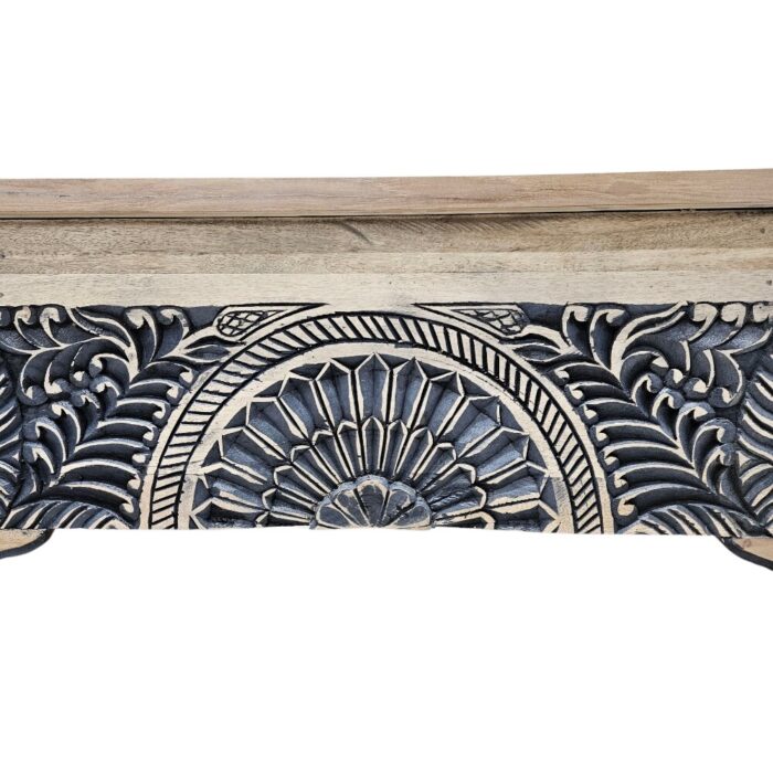 Onyx Detailed Carved Bench KMF37004 Front Close