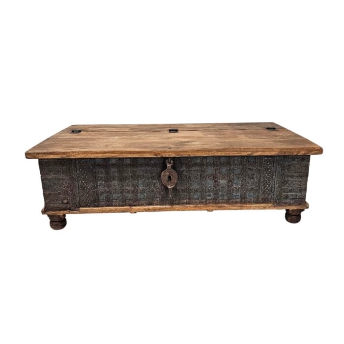 Pitara Coffee Table Trunk KMF25172C Main Top Top Pitara Coffee Table Trunk KMF25172C Main Top Top