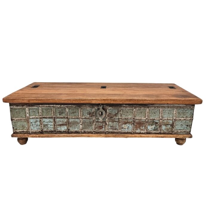 Pitara Coffee Table Trunk KMF25276 Top Pitara Coffee Table Trunk KMF25276 Top