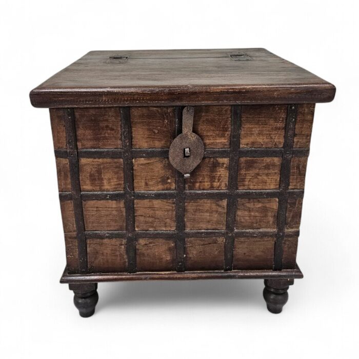 Pitara Trunk KMF23063 Main