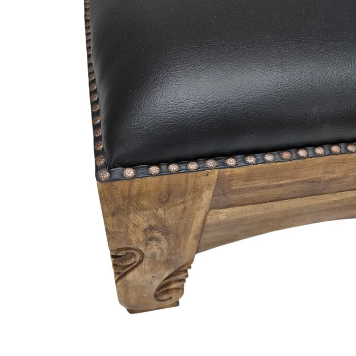 Polos Leather Teak Bench MAD3850 Close Up Top Polos Leather Teak Bench MAD3850 Close Up Top
