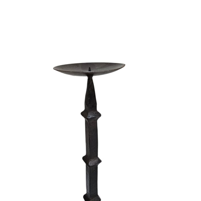 Wrought Iron Candle Stand KMH9091 Close