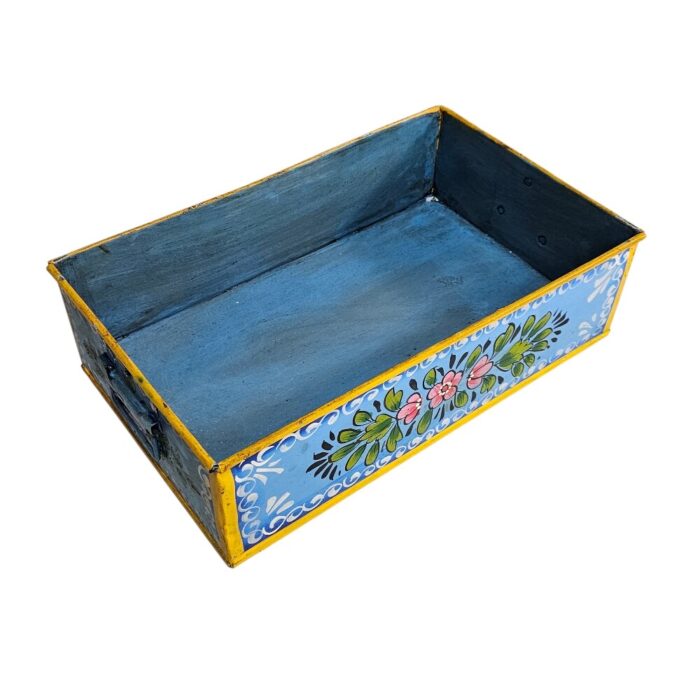 Painted Metal Storage Tray KMH9075A side Painted Metal Storage Tray KMH9075A side