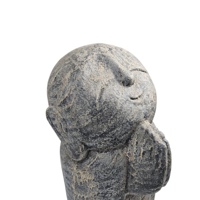 Patung Monk LJP0850A Close Patung Monk LJP0850A Close