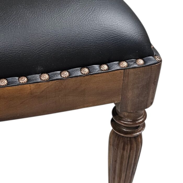 Plain Chair Scroll MAD3805 Close Up