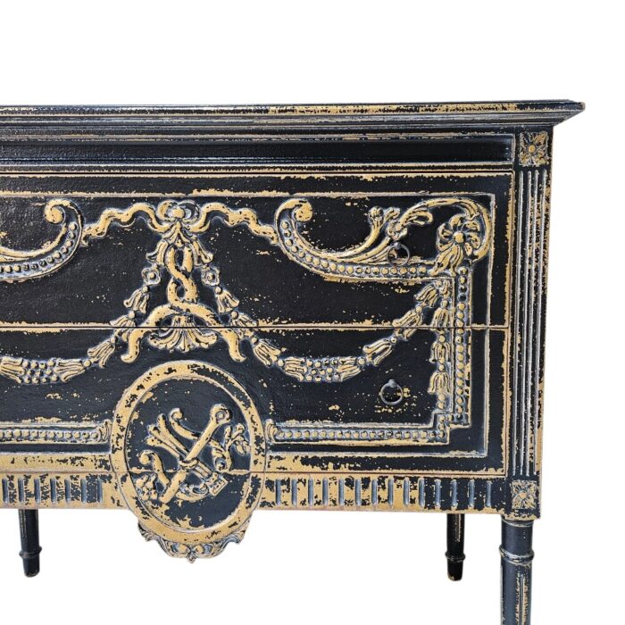 Commode Chest BAY0215 Close Up Commode Chest BAY0215 Close Up