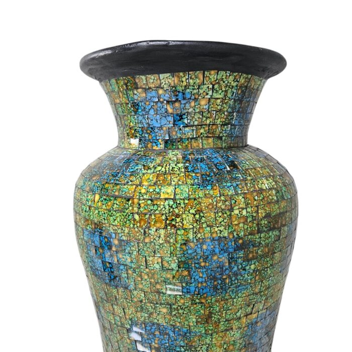 Green And Blue Mosaic Vase YUB0600E Close Up Green And Blue Mosaic Vase YUB0600E Close Up