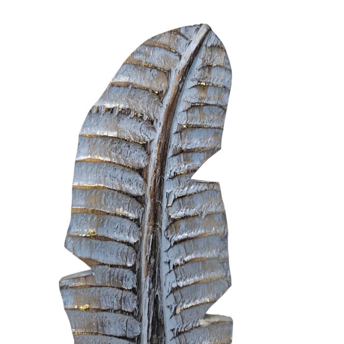 Banana Leaf On Stand WET4525D Close Up Top