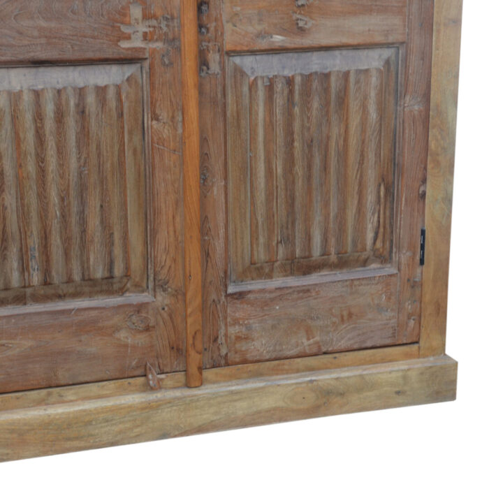 Cabinet KMF18350 Bottom CLose