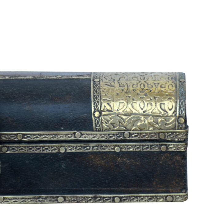 KMH12070 Wooden Cylinder Storage Box Close Up View