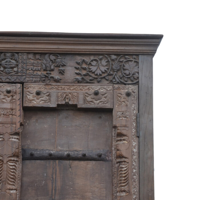 Old Door Cabinet KMF18342 Close Top