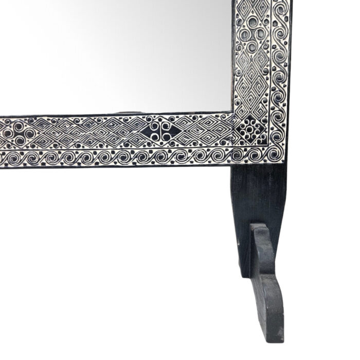 Timor Black Standing Mirror CEN0105 Close Bottom